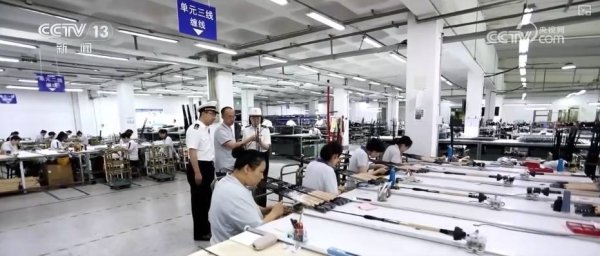 正规配资官网 坚实制造业基础推动进出口持续增长 外贸企业以“新”为“帆”加速“出海”
